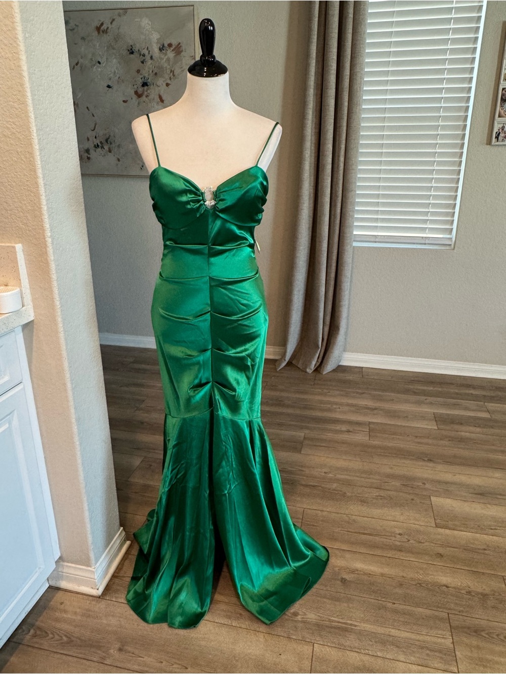 New Blondie size 7 junior Emerald Satin Spaghetti-Strap Mermaid Dress